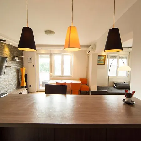 Ahoy Luxury Apartment Belgrad